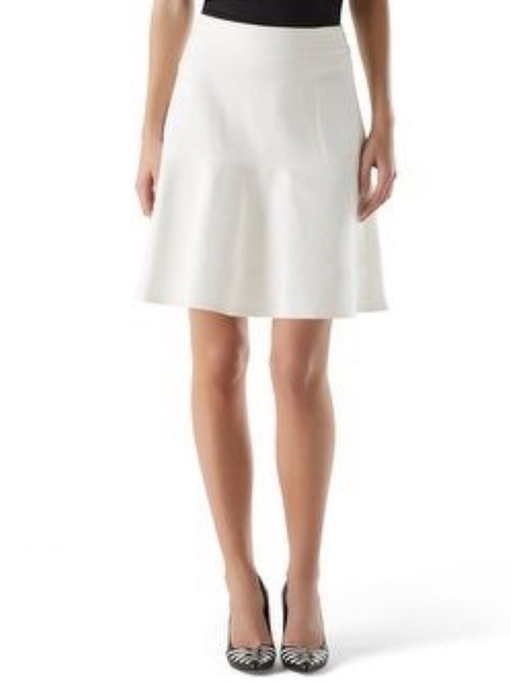 White House Black Market Size 0 White Trumpet Skirt NEW!